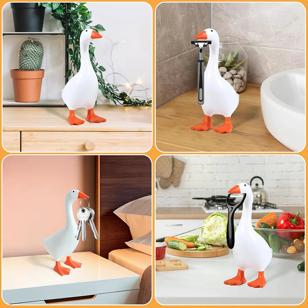 Cute Duck Statue Key Hanger Resin Goose Duck Statue Sculpture Funny Office Desk Decor Housewarming Gifts for Women Men