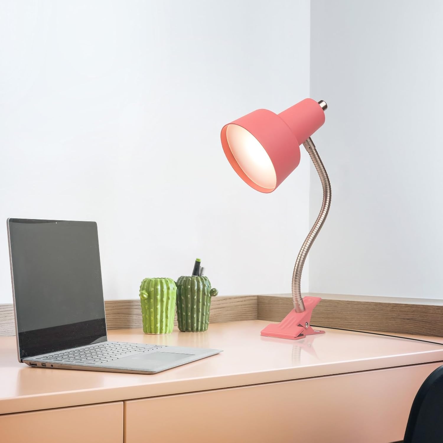 Energetic Clip on Lamp for Bed, Non-Dimmable Reading Light for Bed and Desk, 400